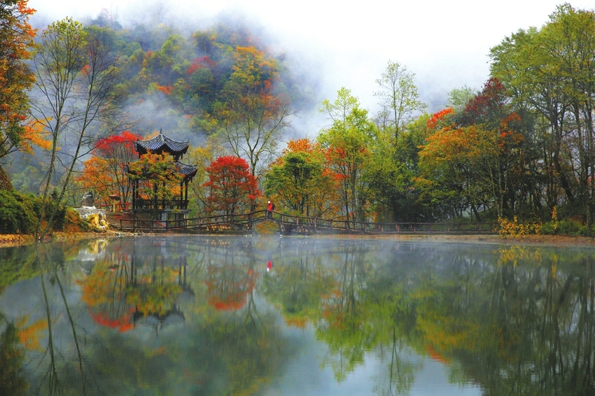 （焦点图，导航成都，移动端轮播图）从西岭雪山到蒙顶山 成雅铁路串起“黄金旅游线”