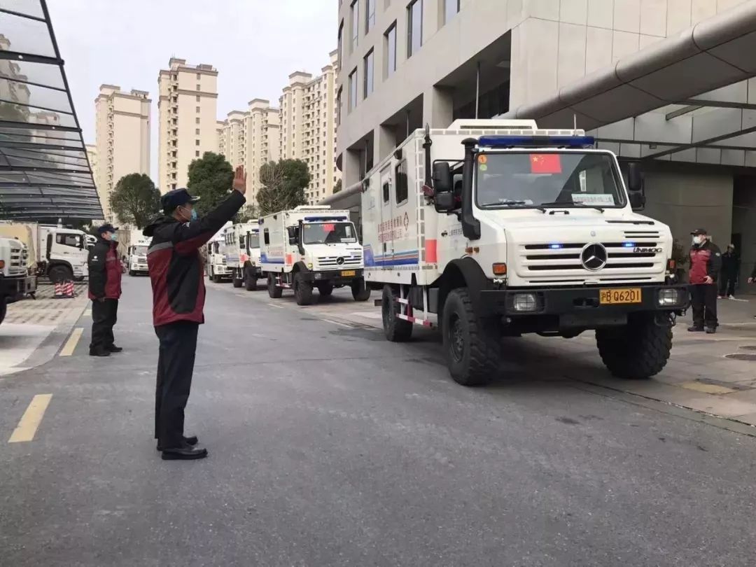 「国际在线」接力驰援武汉！高校“白衣战士”再出征