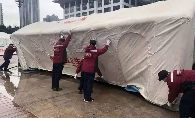 「国际在线」接力驰援武汉！高校“白衣战士”再出征