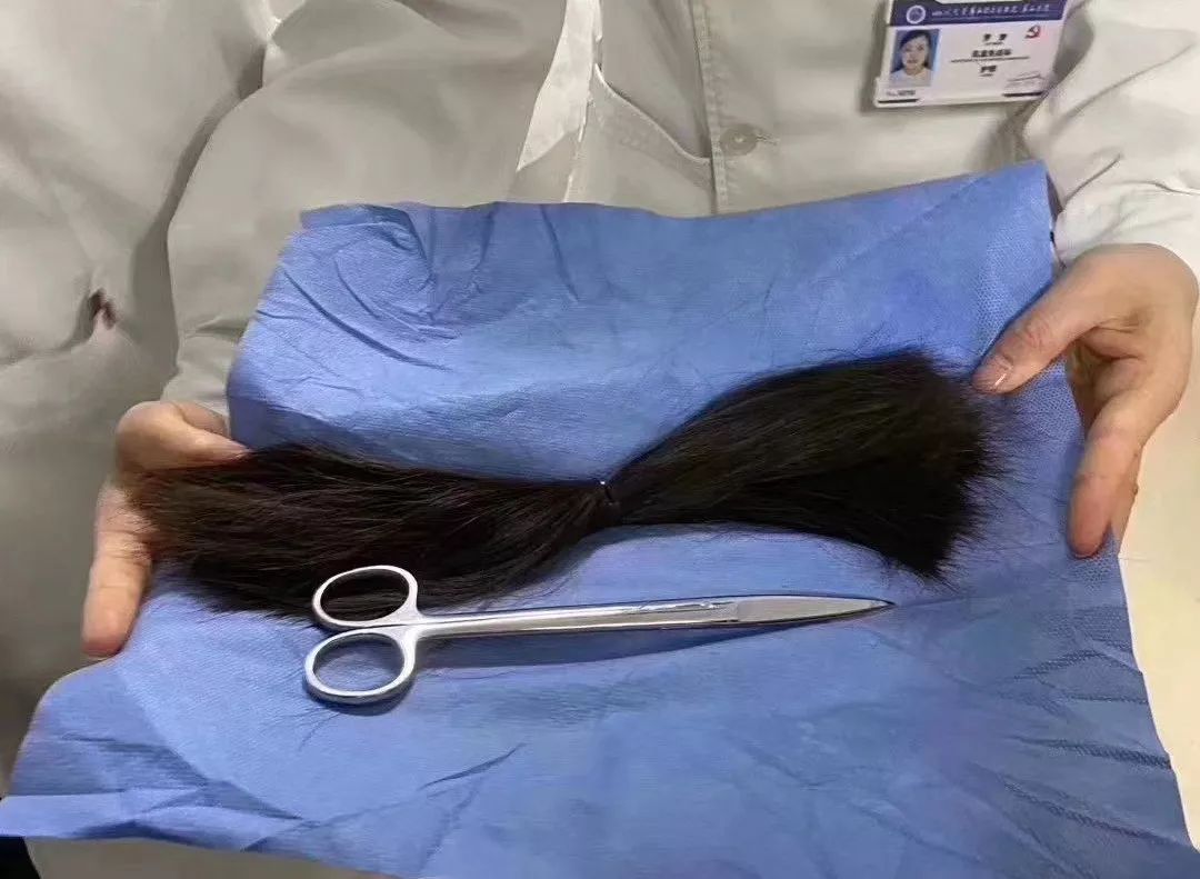 「国际在线」接力驰援武汉！高校“白衣战士”再出征