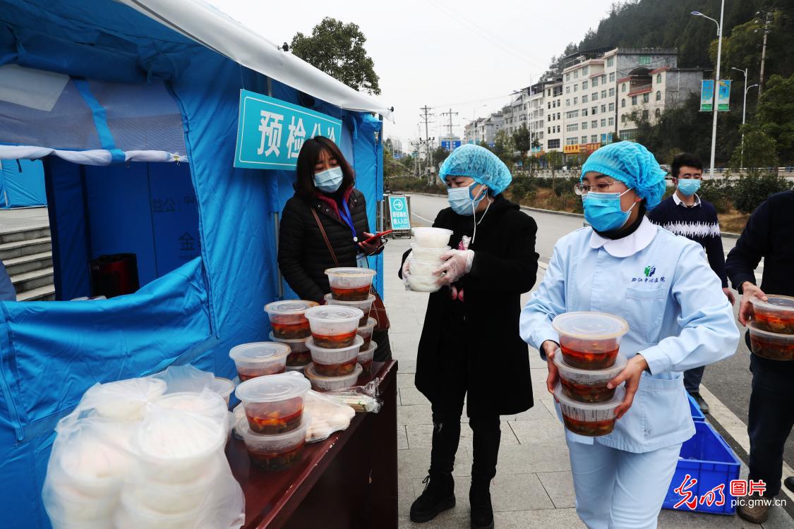 光明网■【光明图刊】战“疫”中的坚强后盾