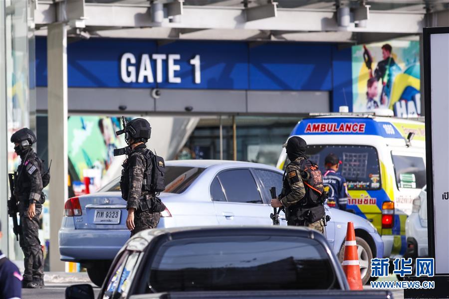 新华网@泰国呵叻府枪击事件凶手被击毙