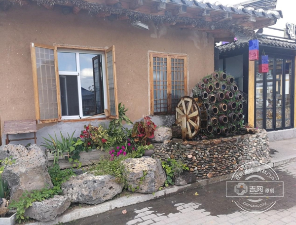 和龙:“金达莱”的华丽转身 和龙:“金达莱”的华丽转身