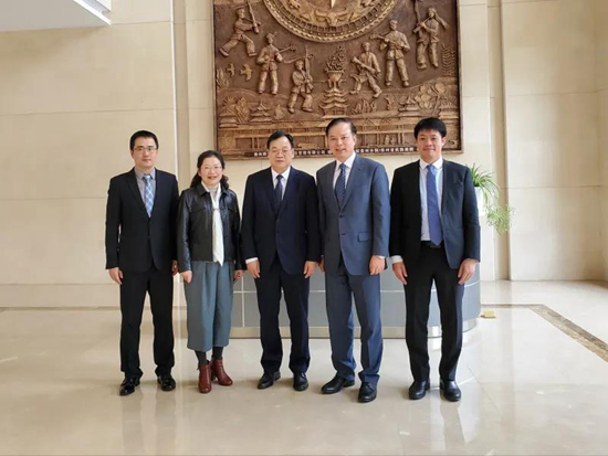 贵州省外事办公室主任陈力会见老挝驻长沙总领事本·印塔巴迪