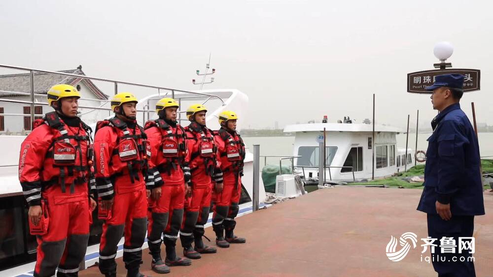 山东在全国率先建立省级消防救援职业保障机制 将投9亿元配备消防装备