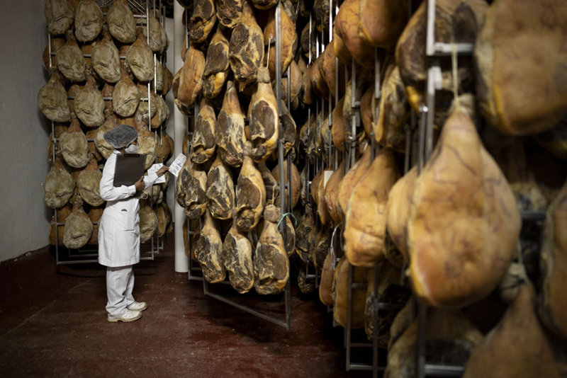 Pandemi Mewabah, Pasar Tiongkok Memesona