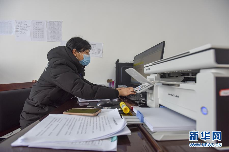 新华网■湖北孝感：“生命热线”助“抗疫”