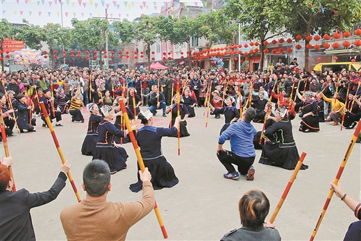 崇左大新举行中越贝侬国际侬垌节开幕仪式