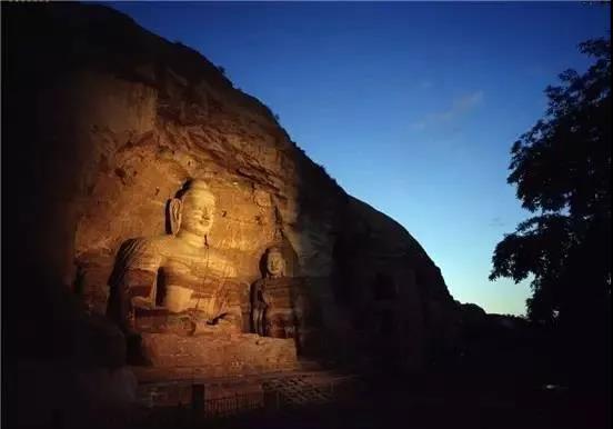 北魏民族融合的历史丰碑——云冈石窟 北魏民族融合的历史丰碑——云冈石窟