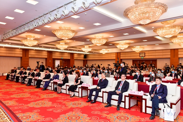 第七届海峡两岸（温州）民营经济创新发展论坛在温州举行