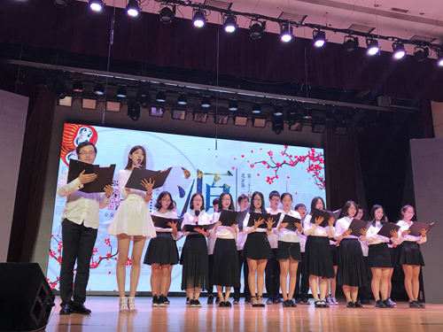 北京第二外大、今年も伝統の日本語演劇大会 北京第二外大、今年も伝統の日本語演劇大会