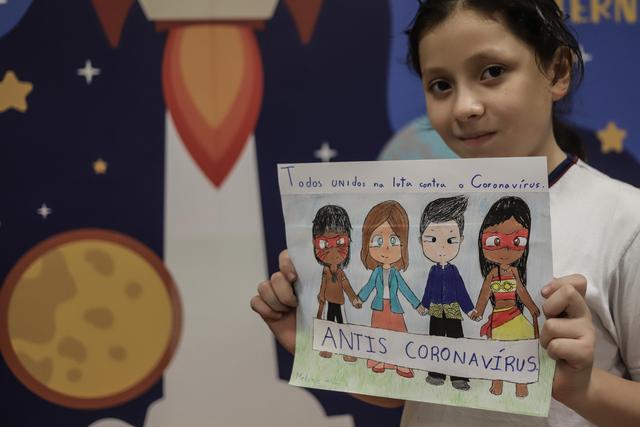 #中国日报网#多国民众：武汉加油，中国加油！