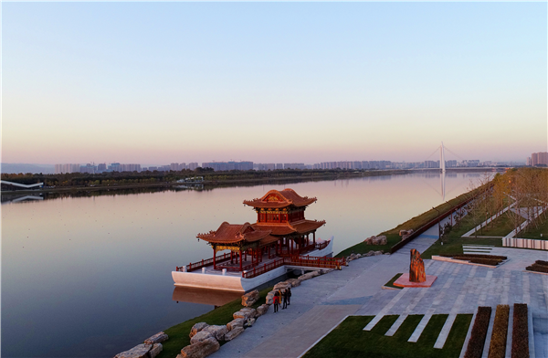 山西太原：挖掘优秀传统文化 重现“汾河晚渡”美景