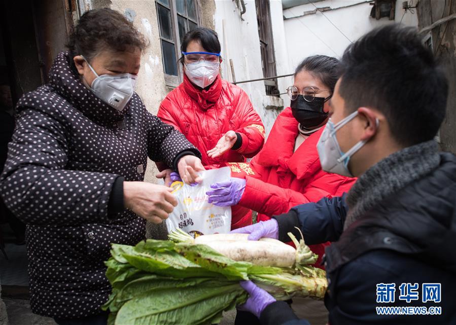 新华网■英雄的城市，英雄的人民——写在武汉疫情防控胶着对垒的