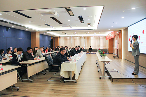 图片默认标题_fororder_现场路演（摄影-杨梦婧）