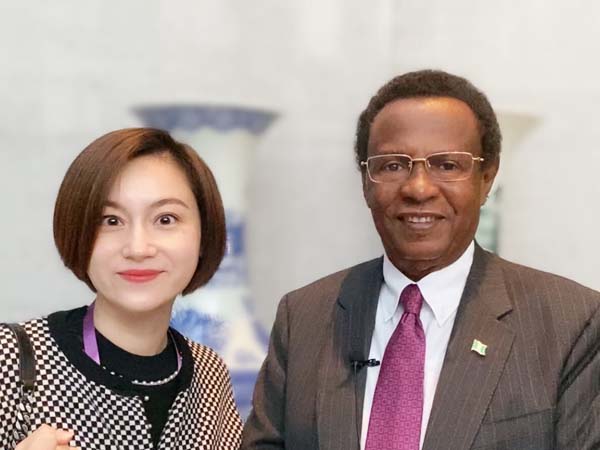 Hira da jakadan Najeriya Mai girma Baba Ahmad Jidda dangane da allurar rigakafin annobar COVID-19 Hira da jakadan Najeriya Mai girma Baba Ahmad Jidda dangane da allurar rigakafin annobar COVID-19