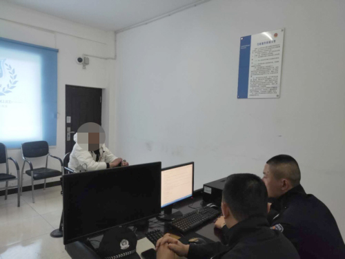 （导航绵阳，移动端）绵阳警方破获一起贩毒案 抓获2名贩毒嫌疑人缴获冰毒51.3克