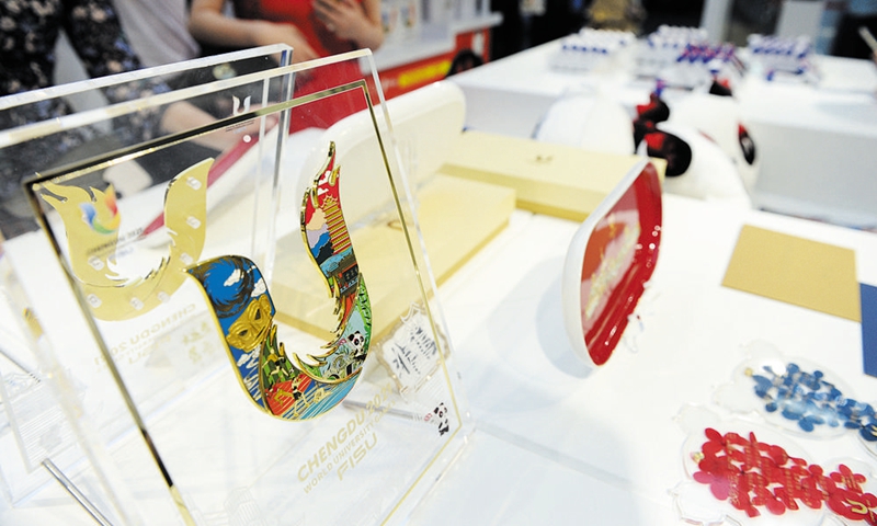 “蓉宝”追踪记:大运会的吉祥物经济