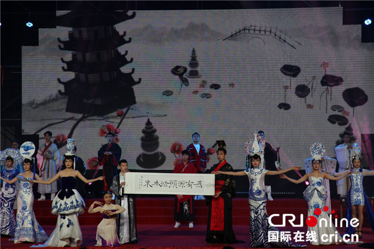 【cri看福建 列表】【武夷学院专题 焦点图】武夷学院举办建校60周年校庆晚会 【cri看福建 列表】【武夷学院专题 焦点图】武夷学院举办建校60周年校庆晚会