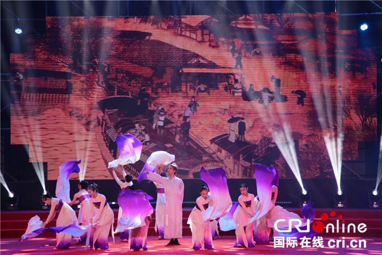 【cri看福建 列表】【武夷学院专题 焦点图】武夷学院举办建校60周年校庆晚会 【cri看福建 列表】【武夷学院专题 焦点图】武夷学院举办建校60周年校庆晚会