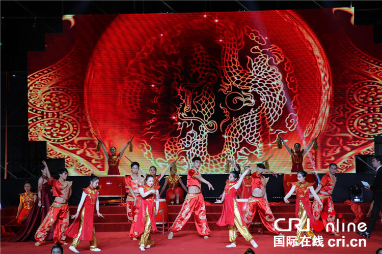 【cri看福建 列表】【武夷学院专题 焦点图】武夷学院举办建校60周年校庆晚会 【cri看福建 列表】【武夷学院专题 焦点图】武夷学院举办建校60周年校庆晚会