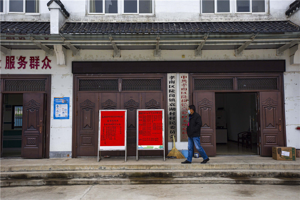 【新华网】农村战“疫”如何攻坚？——来自湖北农村疫情防控一线