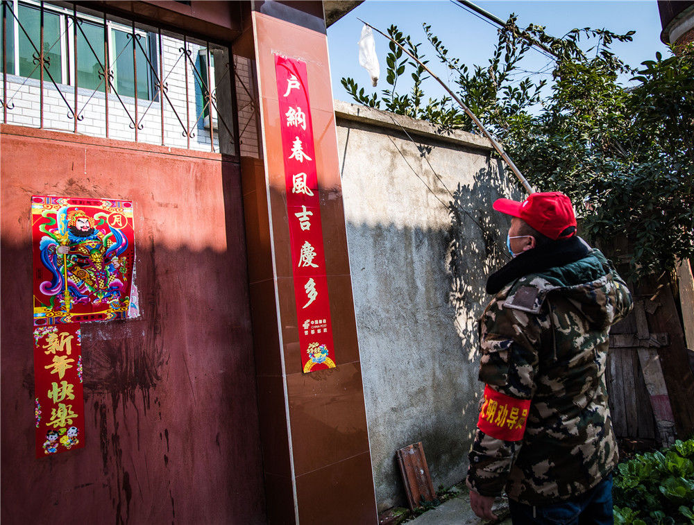 【新华网】农村战“疫”如何攻坚？——来自湖北农村疫情防控一线