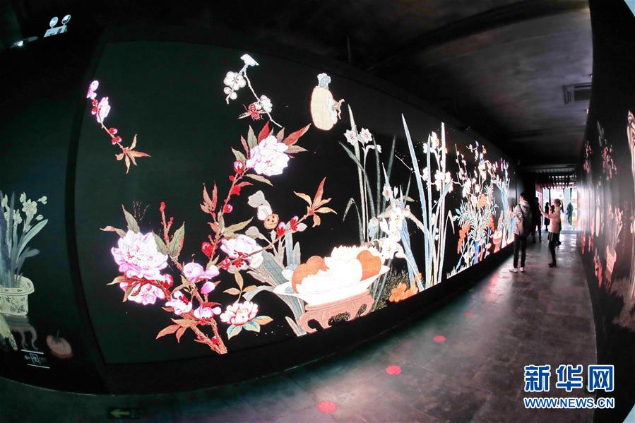 北京故宫:“宫里过大年”数字沉浸体验展开幕 北京故宫:“宫里过大年”数字沉浸体验展开幕