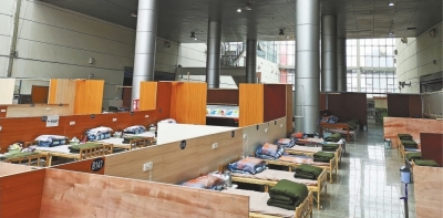 「长江日报」武汉市已启用八个方舱医院