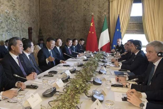 今年首次外访,习近平见证的这些第一次
