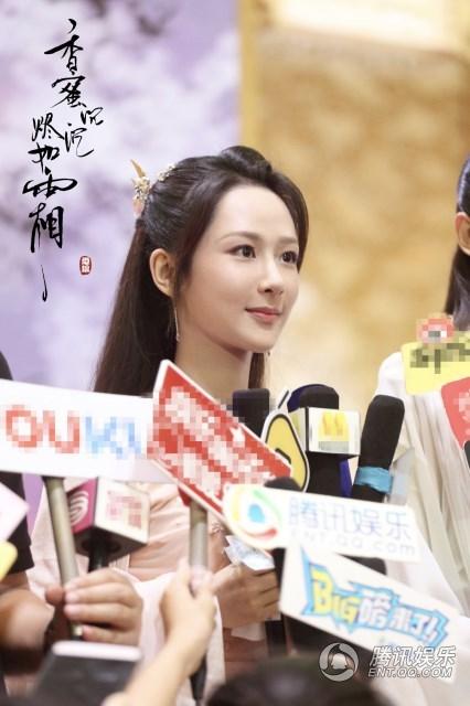 杨紫拍吻戏会害羞邓伦见到杨紫感觉就是个男人