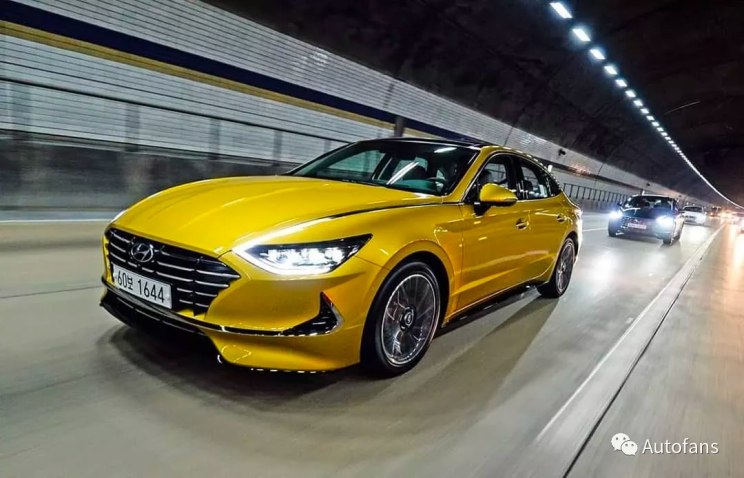 汽车频道【3月29日】【首页汽车资讯+要闻列表】现代全新索纳塔实车曝光