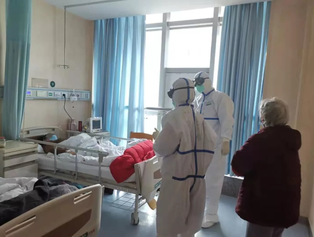 无锡日报@2·13战疫武汉日志|争分夺秒40个小时，病区满负荷