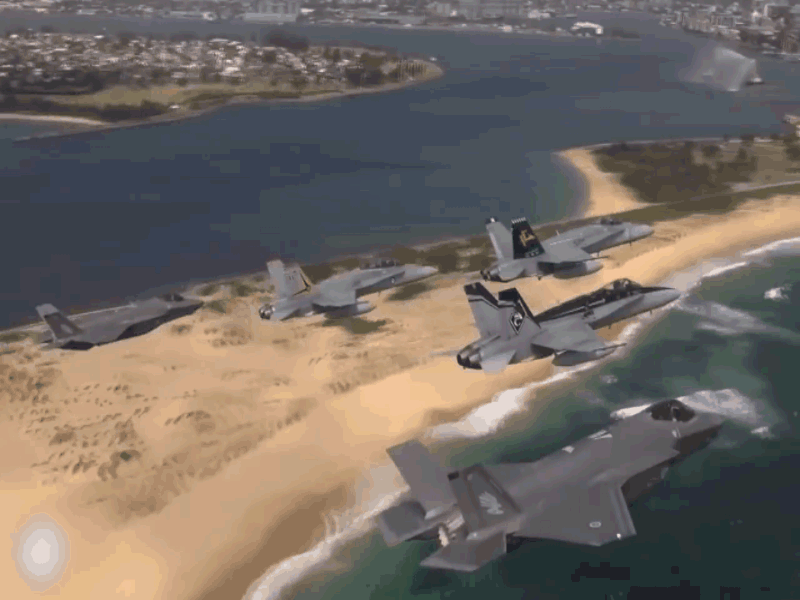 隐身战机围堵中国！澳空军接收首批F-35