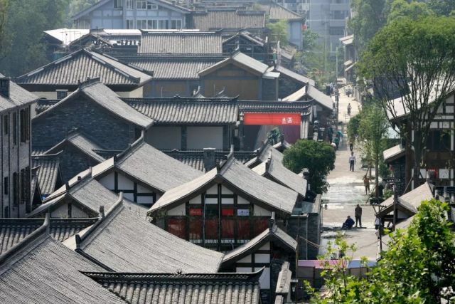 （导航成都）成都：新一线城市里的“时尚C位”