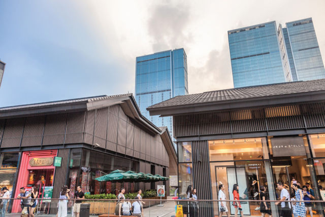 （导航成都）成都：新一线城市里的“时尚C位”