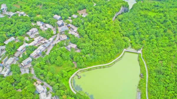 贵州贵安：以“绿”为“底” 绘就高质量发展生态画卷