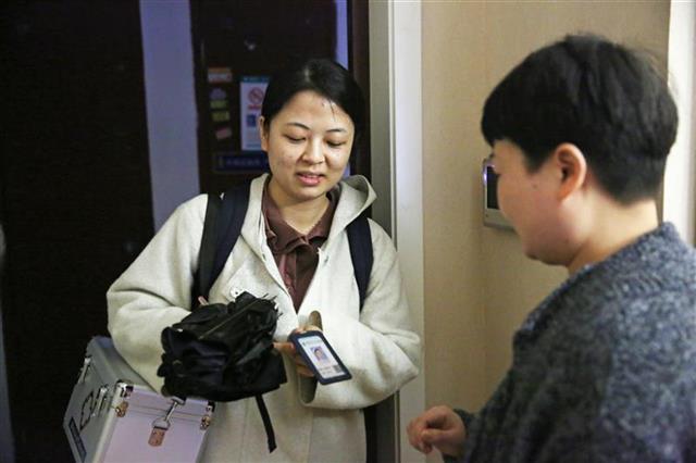 武汉在华中首试“网约护士” 居家患者可享4项护理