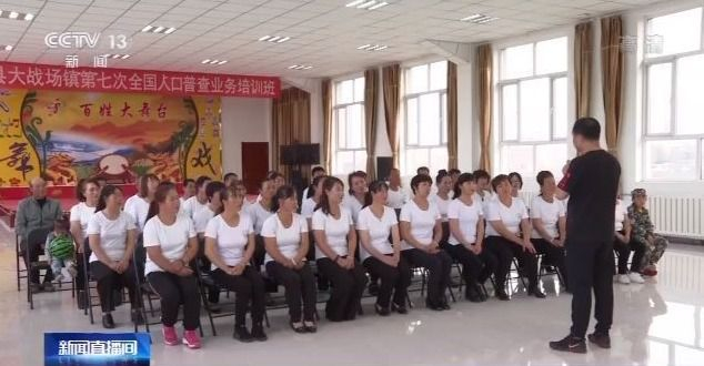 拿起农具为生活、放下农具唱生活！这支合唱团唱出了农民的精气神