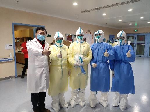 #中国日报网#战疫日记：武汉24小时