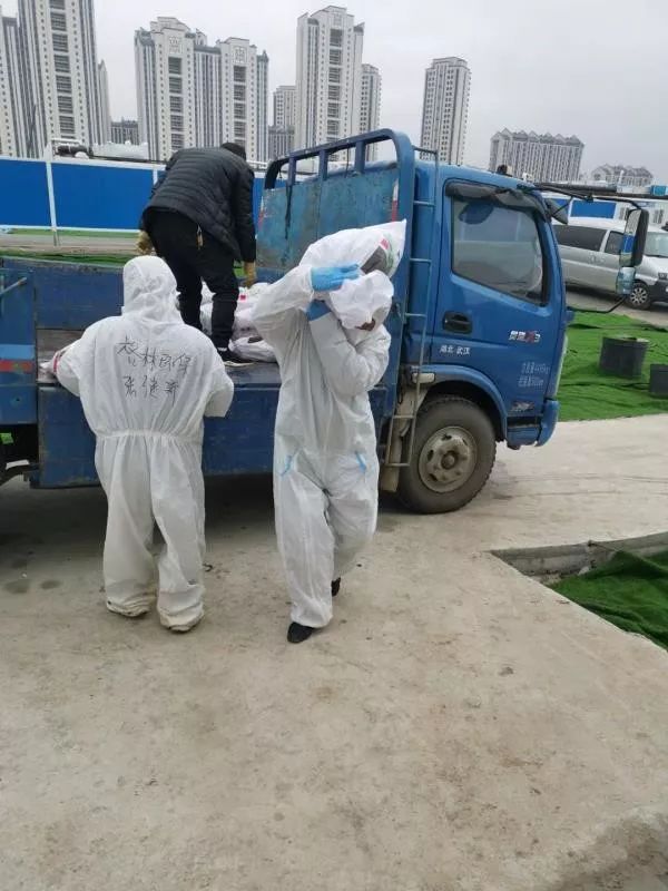 【中国环境报】雷神山医院每天处理多少废水？依据什么标准？处理