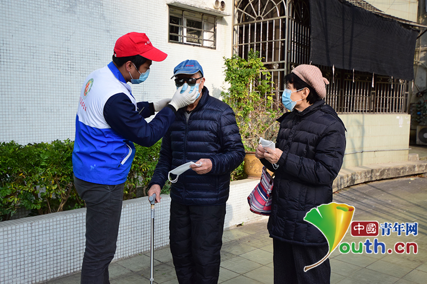 「中国青年网」广东“呼援通”青年志愿者：做老年人的“生活110