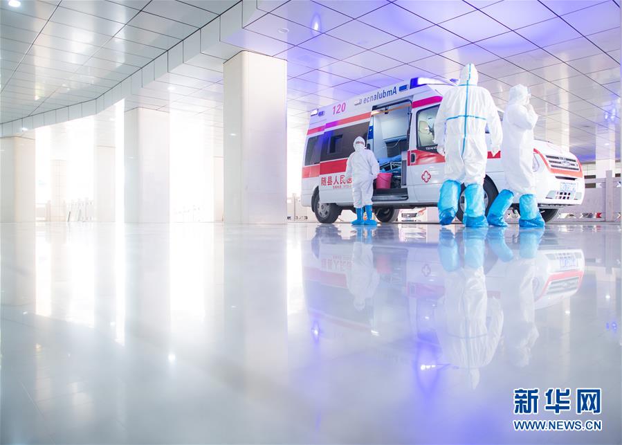 「新华网」火线上的中流砥柱——献给奋战在抗疫一线的医务工作者