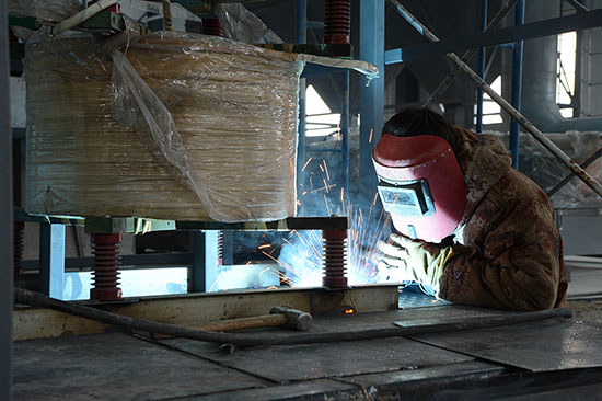 延吉市一大型钢铁加工企业将于年底前试生产