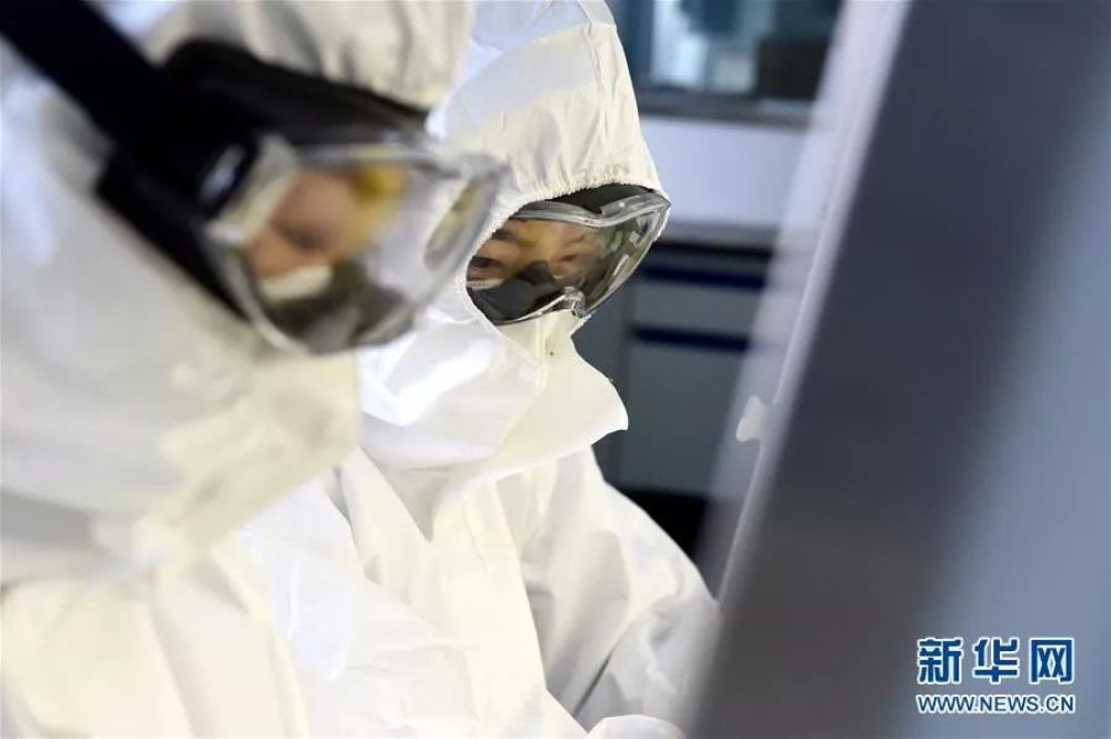 [新华社]献血救命！@新冠肺炎康复者 | 思客问答