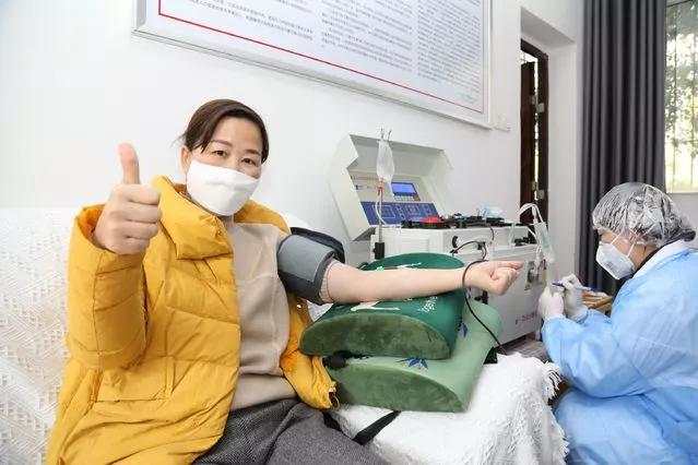 人民日报@19名康复医护人员捐血浆！献血电话被瞬间打爆……网友