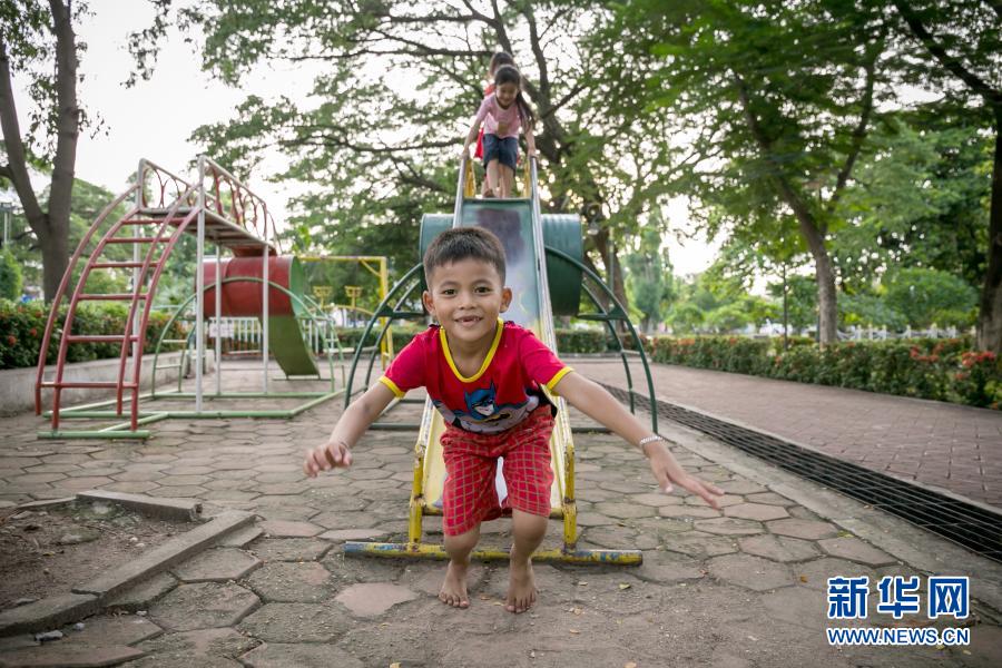 世界儿童日:留住他们的笑容