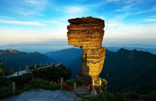 （旅游）2019年国家地理杂志全球最佳旅行地 梵净山上榜