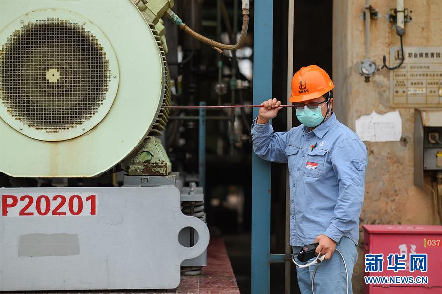 新华网@海南：企业转产助力防疫物资供给