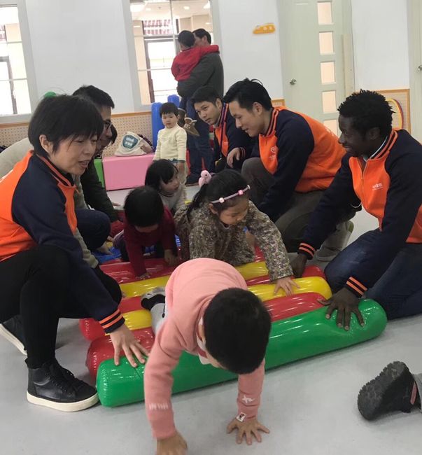 上海积极推动托育体系发展 33家营利性托育机构已审验通过